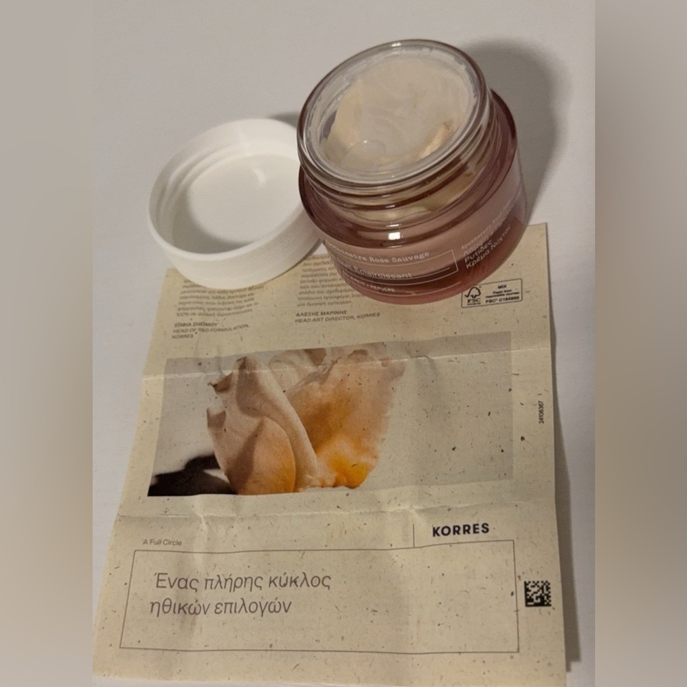 Korres BRIGHTENING + DARK SPOT REDUCTION - Picture 4 of 5